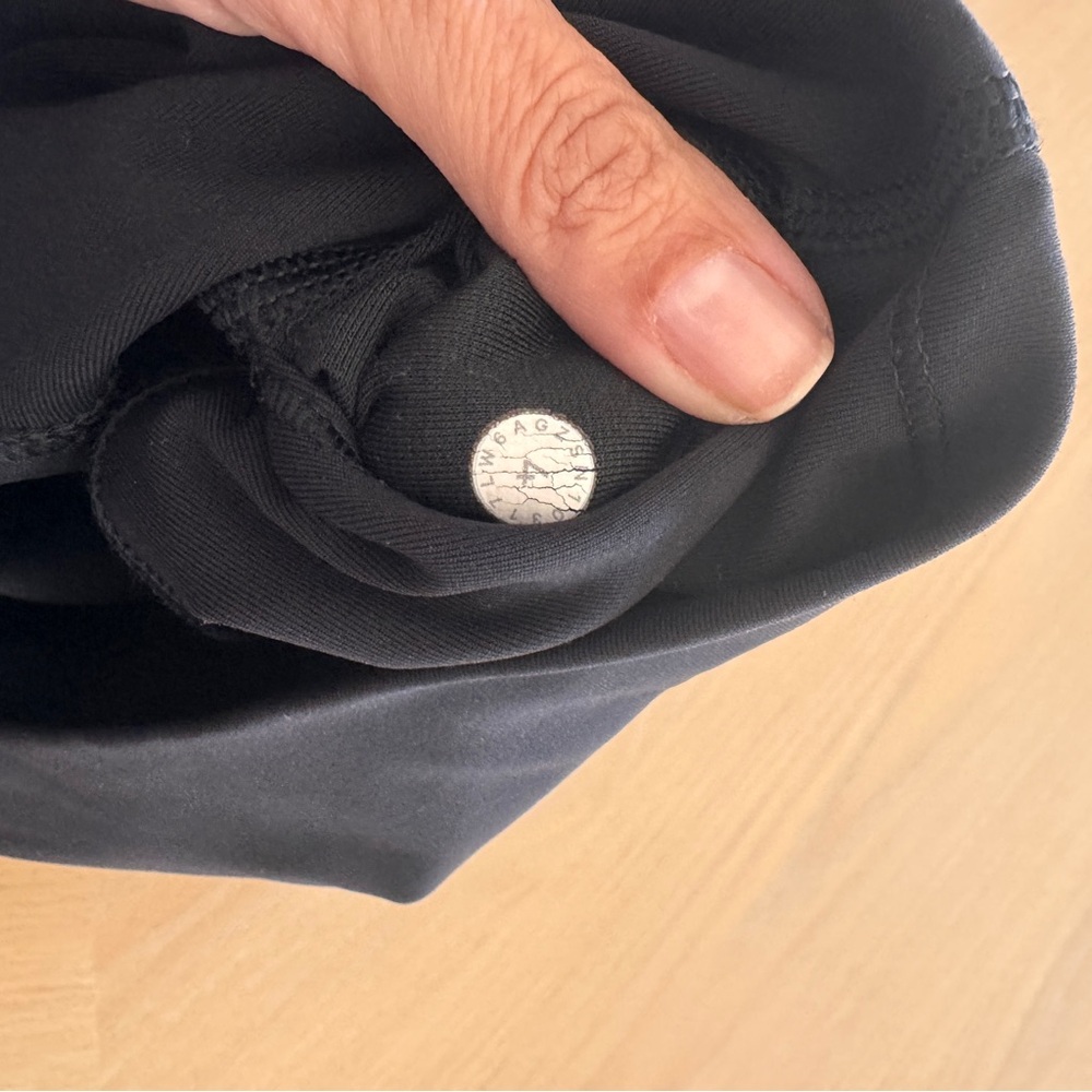 lululemon athletica Black Capri High-Rise Leggings - Picture 4 of 4